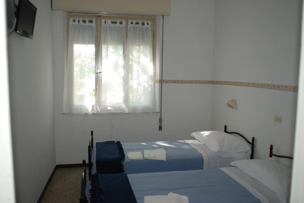 Hotel Zaghini Rimini Kamer foto