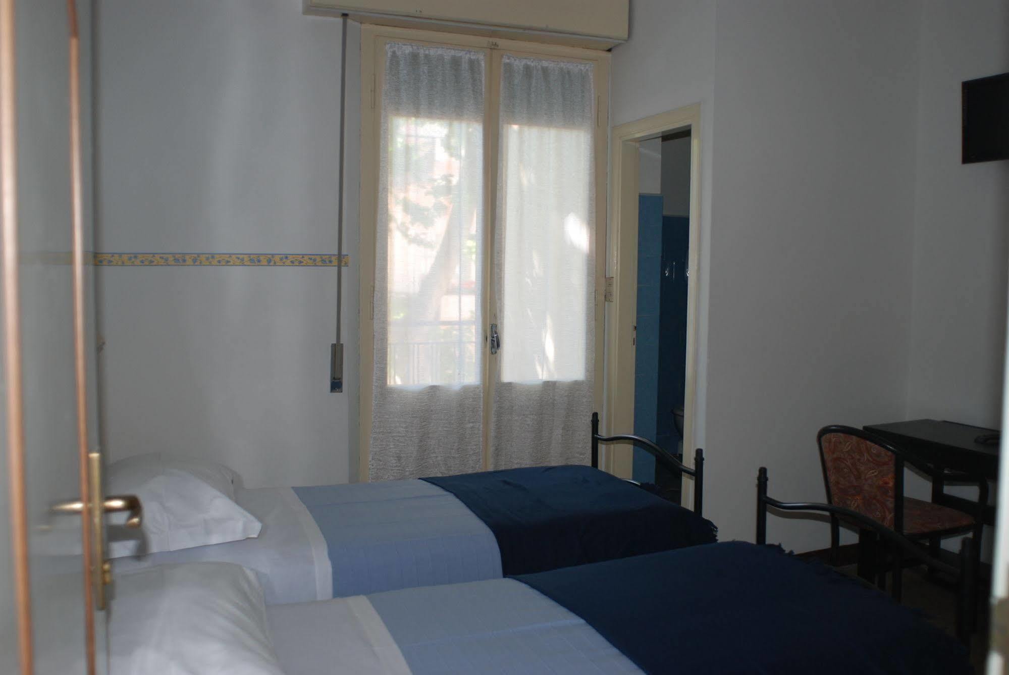 Hotel Zaghini Rimini Buitenkant foto
