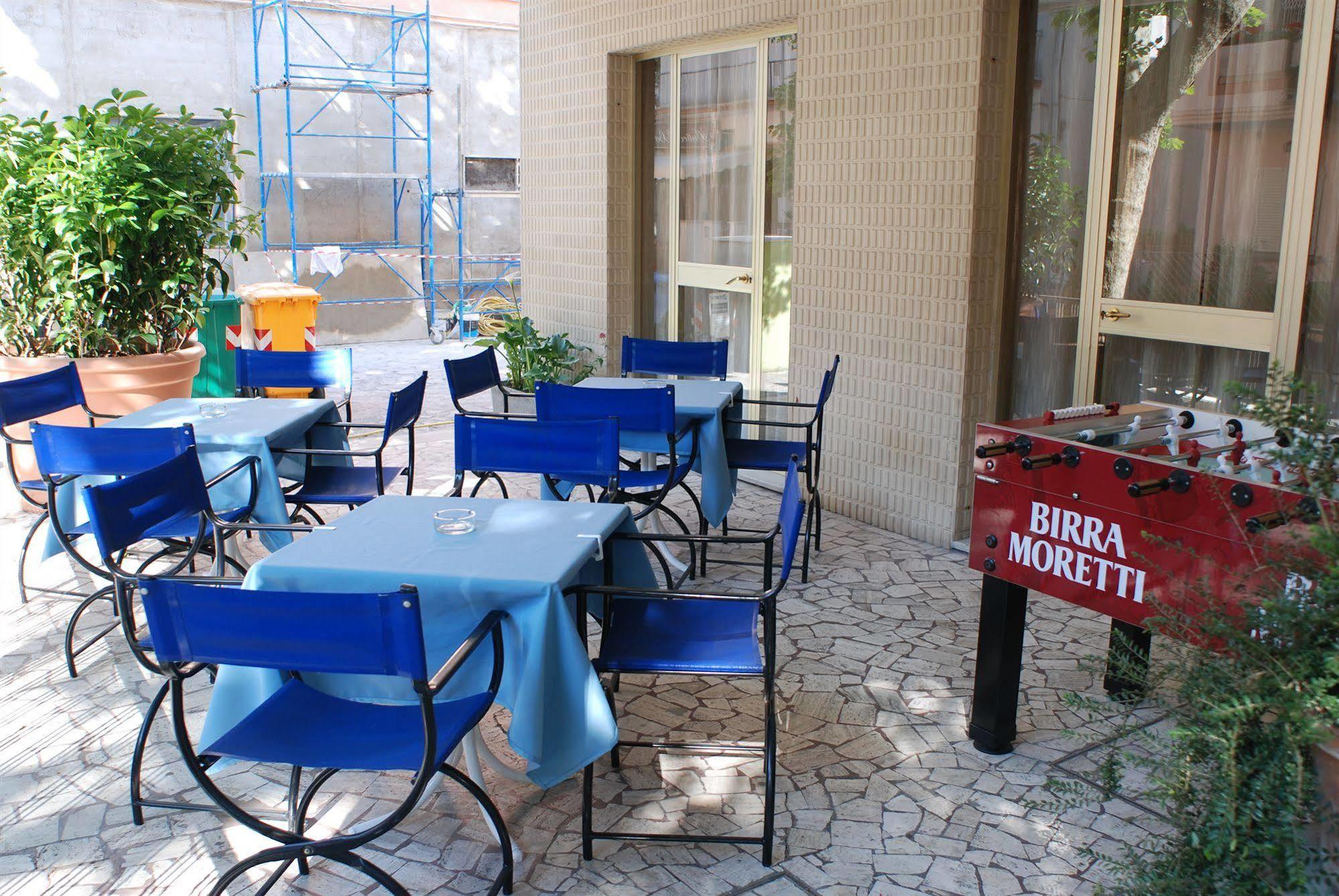 Hotel Zaghini Rimini Buitenkant foto